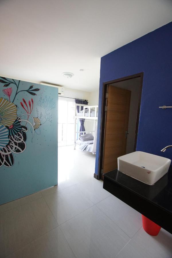 Bedbox Guesthouse And Hostel Patong Eksteriør bilde