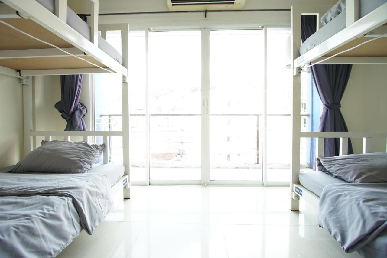 Bedbox Guesthouse And Hostel Patong Eksteriør bilde
